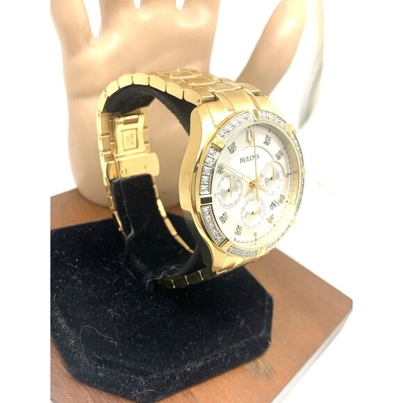 Bulova Men's Watch 98E113 Quartz Chronograph Diamond Slver Dial Gold Steel 42mm - Picture 15 of 15